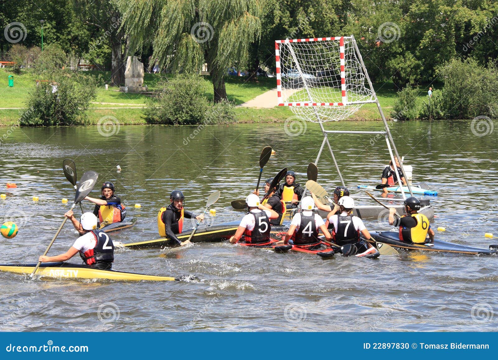 Kayak polo editorial image. Image of water, extreme, kayak 22897830