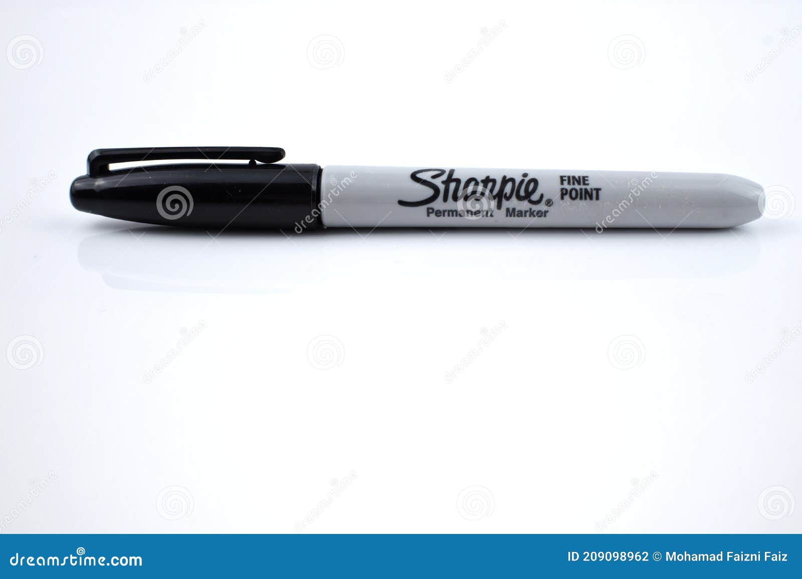 Sharpies Stock Photos - Free & Royalty-Free Stock Photos from Dreamstime