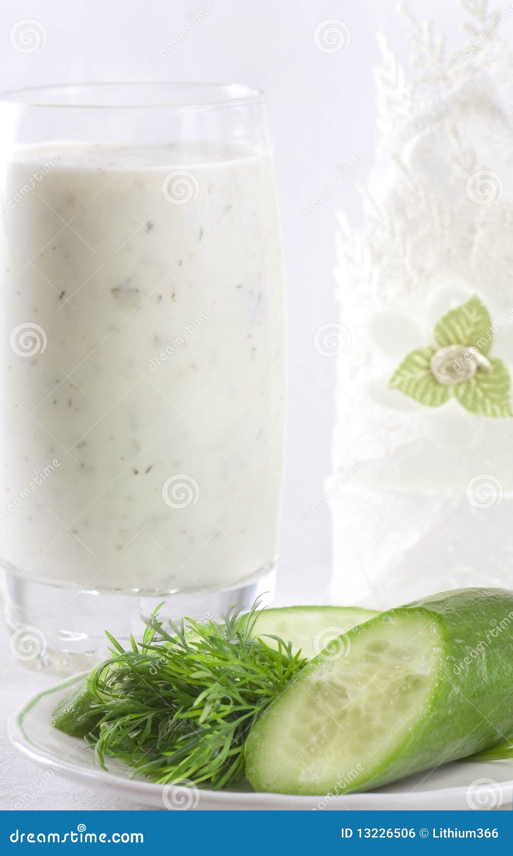 kefir with cucumber and dill