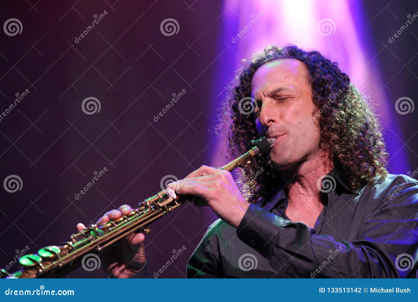 Kenny G Performs in Concert Editorial Photography Image of musician