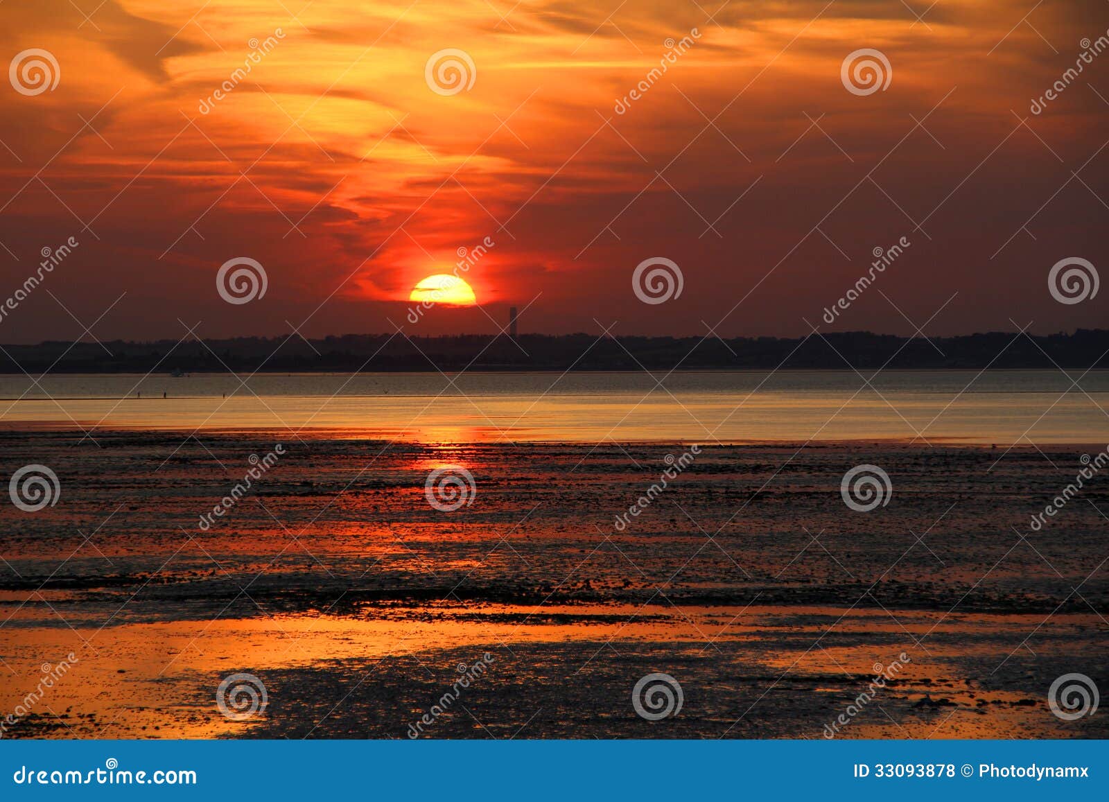 Kent sunset at low tide stock photo. Image of skies, night 33093878