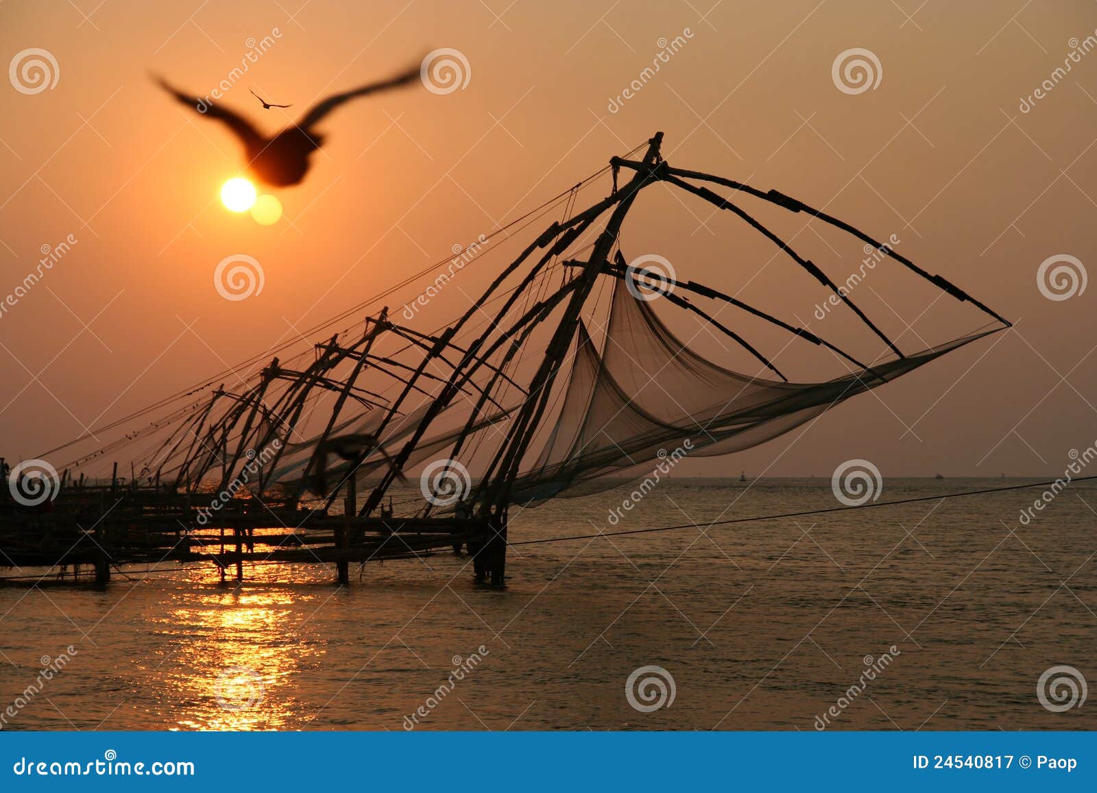 1,043 Colorful Fishing Nets Ocean Background Stock Photos - Free