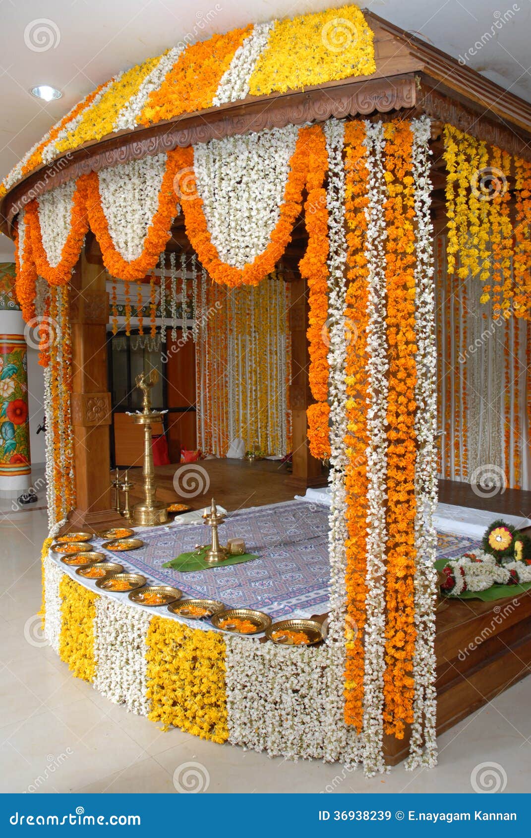 A Kerala Wedding Flower Decoration Editorial Stock Image - Image ...