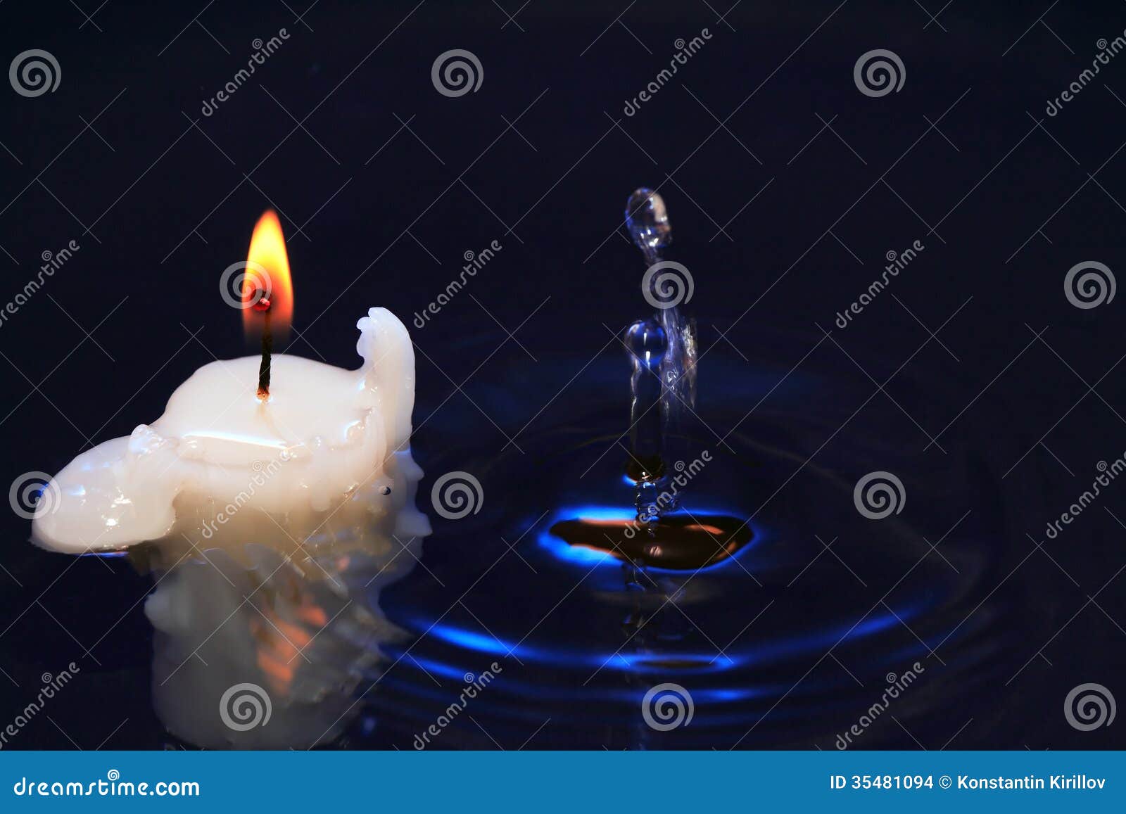 Kerze im Wasser stockfoto. Bild von kerze, traurigkeit 35481094