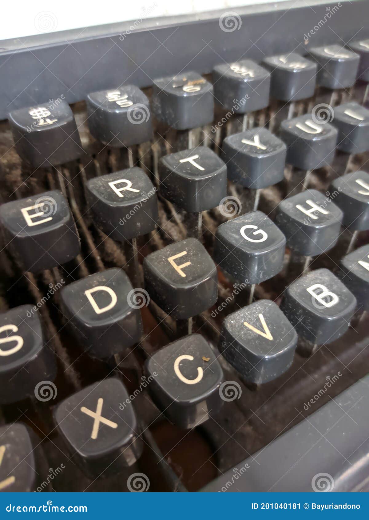 Key Letters on Older Typewriters Stock Image Image of office, metal