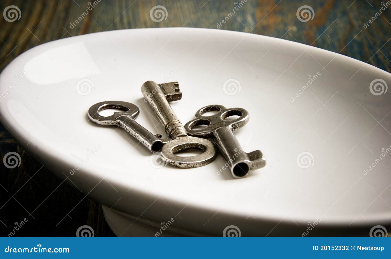 Keys in a Dish 2 stock photo. Image of aged, wooden, interior 20152332