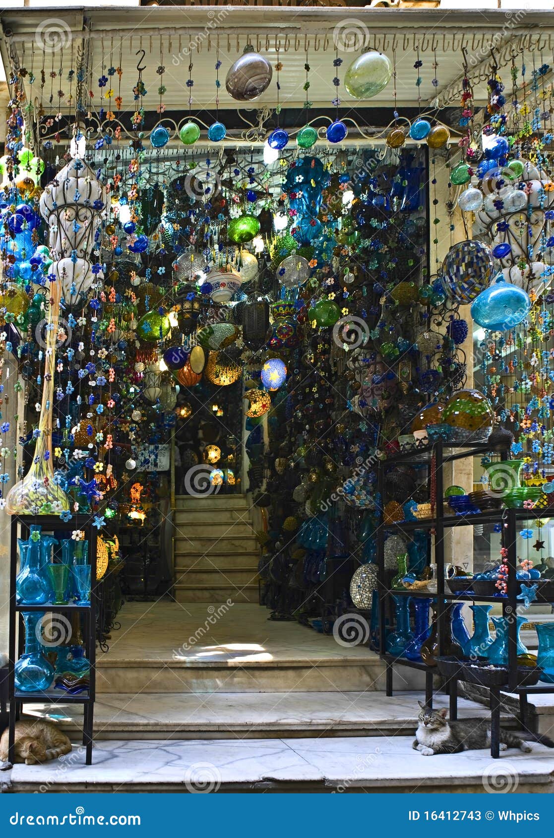 khan el-khalili glass shop