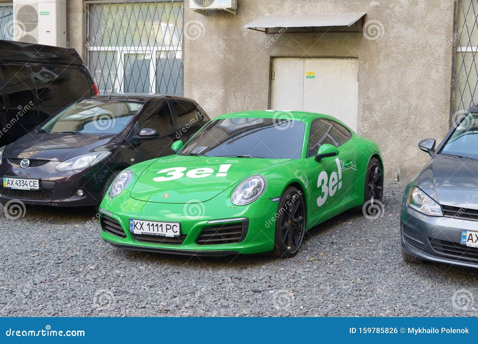 Porsche 911 Carrera 4S in Green Color with White Stickers of Ze Team  Editorial Photo - Image of front, dealer: 159785826