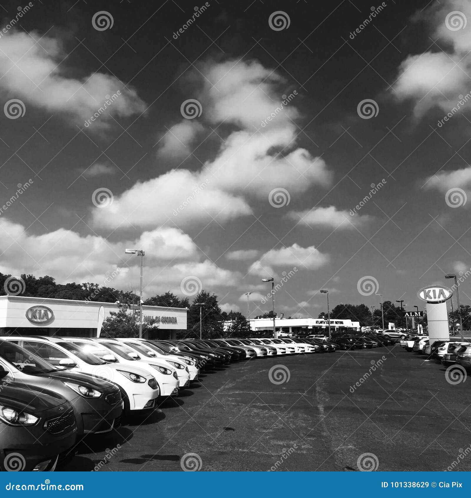 Kia Dealership editorial stock image. Image of sales 101338629