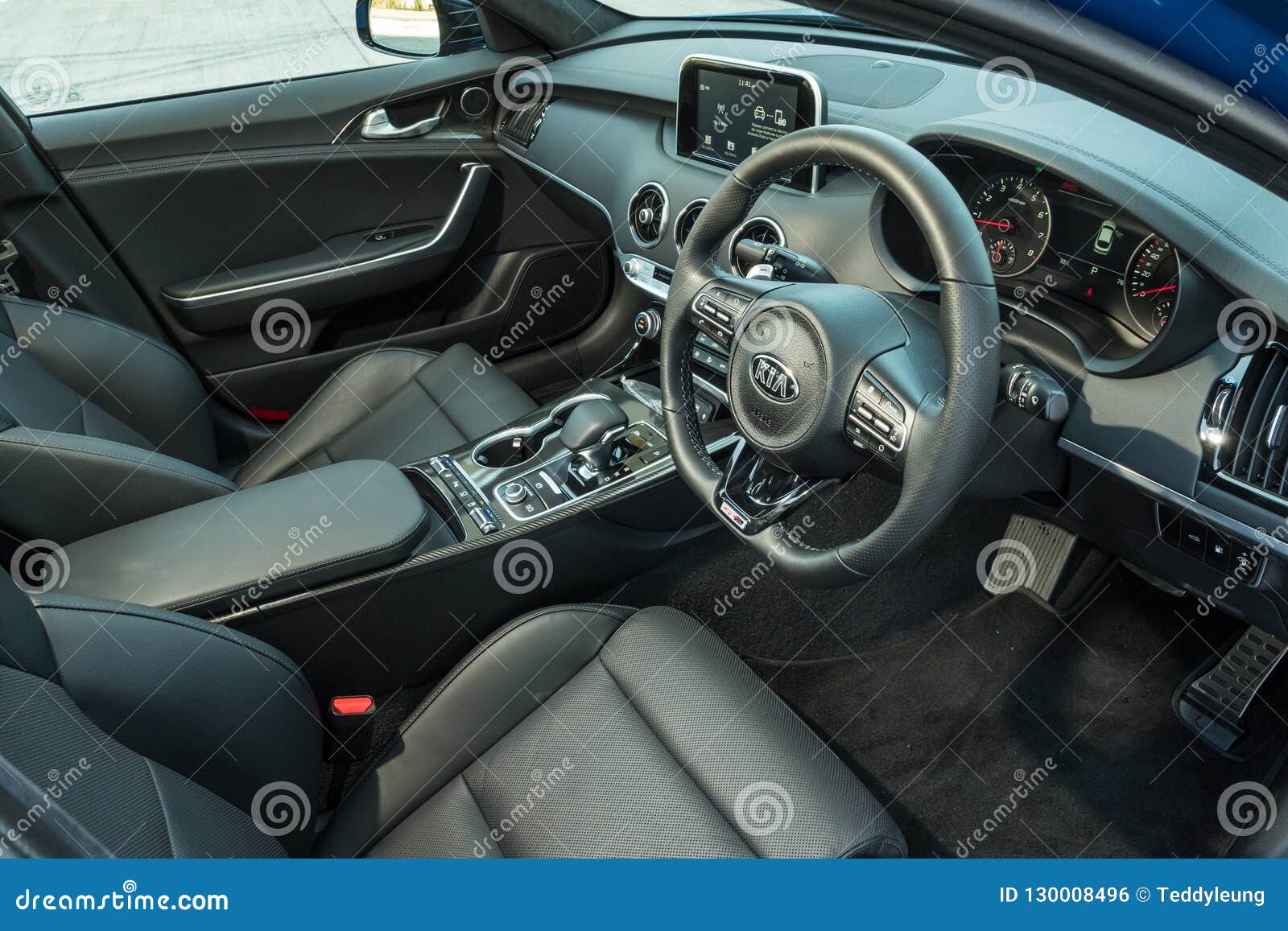 Kia Stinger Gt 2018 Interior Editorial Photo Image Of