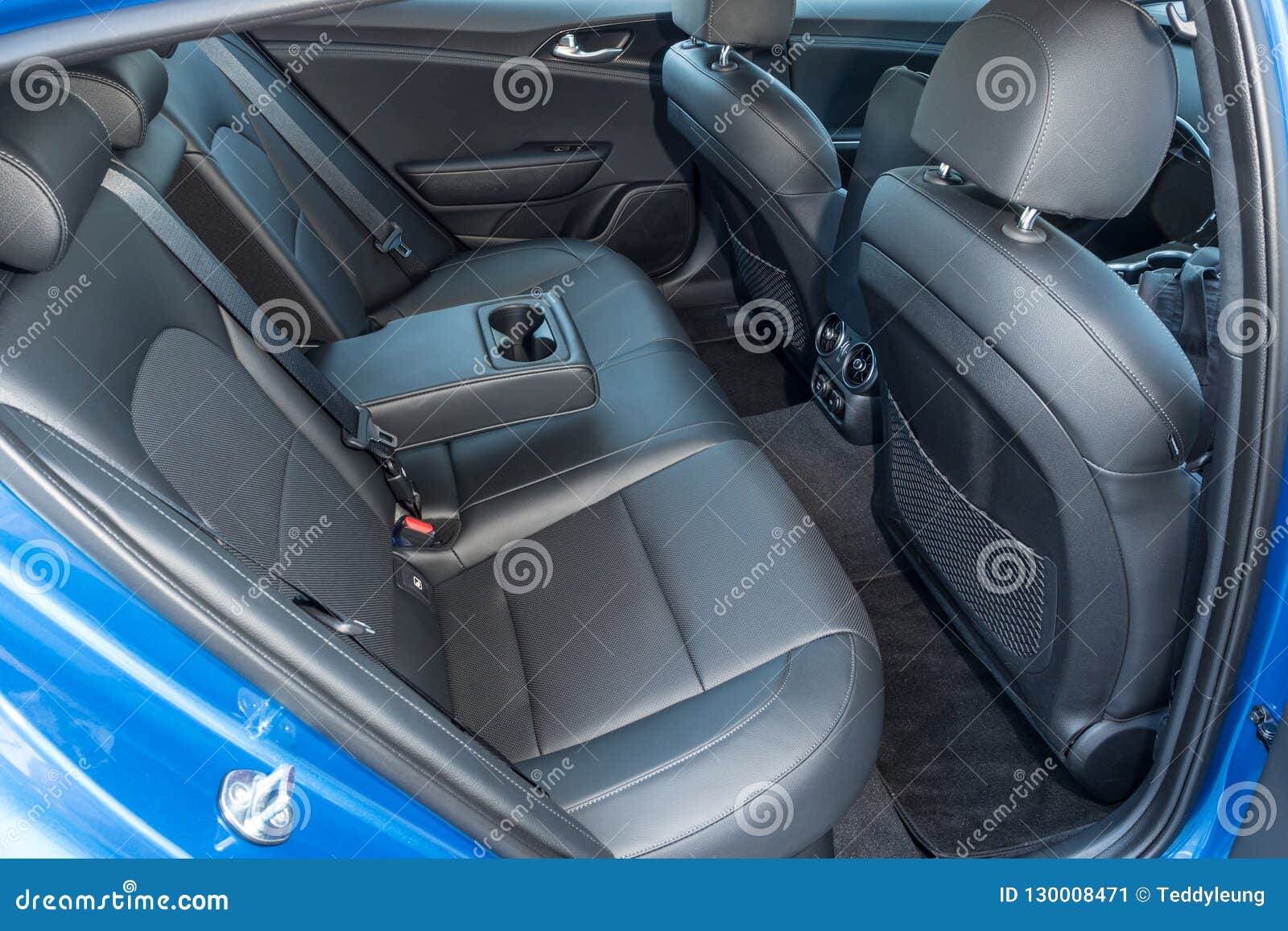 Kia Stinger GT 2018 Seat Posterior Foto editorial Imagen de deporte