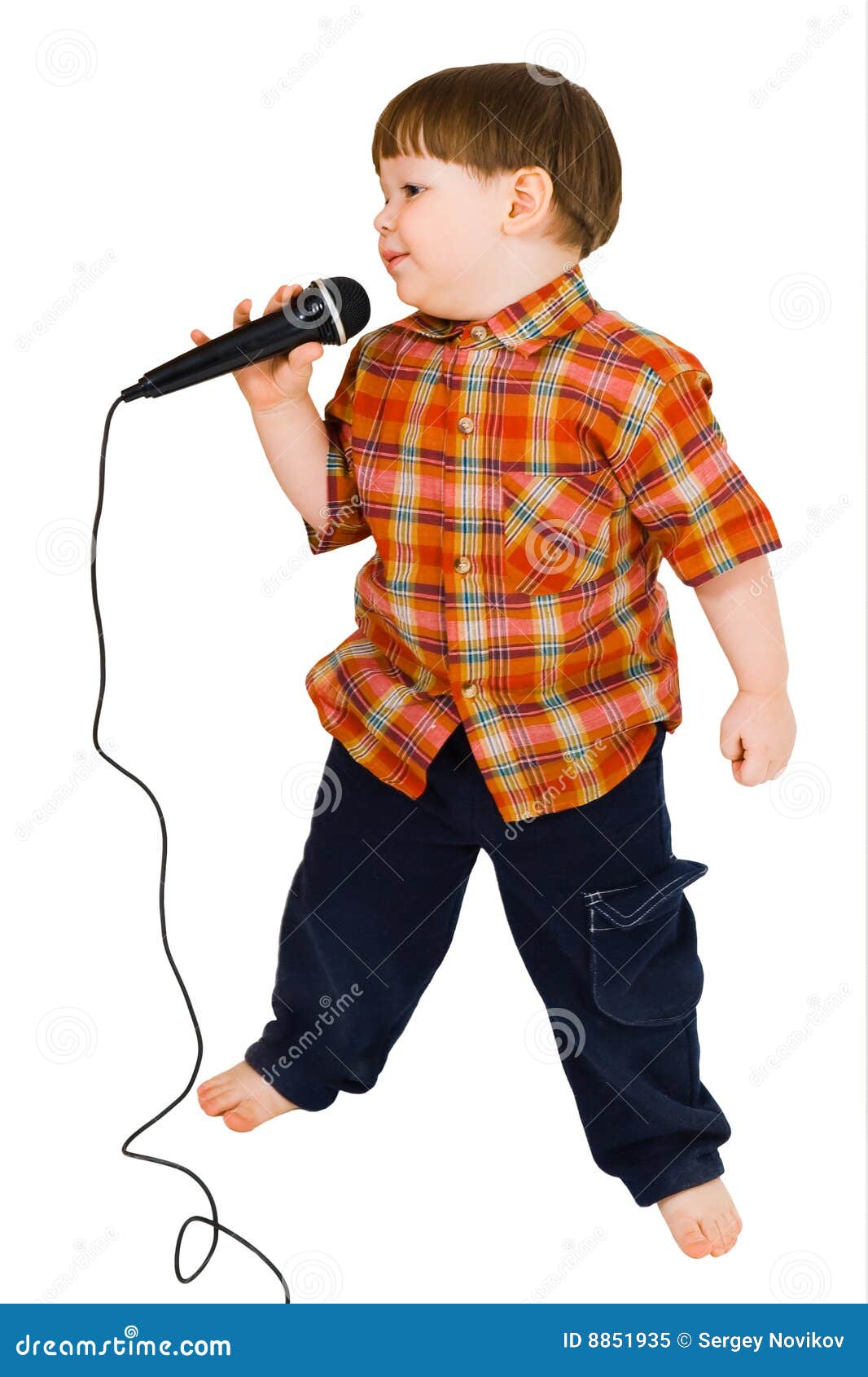 Kid singing, with black microphone on white background