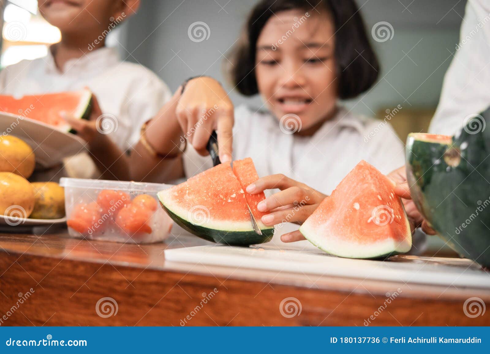 Guys Slicing Watermelon To Sell at Their Vendor at Galata District of Istanbul Editorial Stock Photo - Image of knife, seller: 65970078