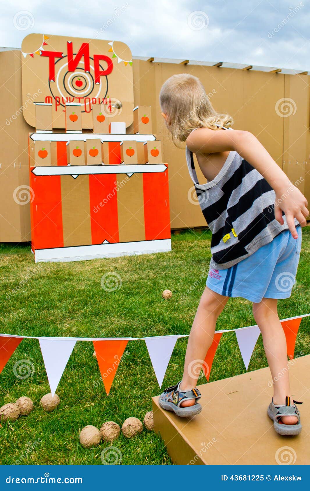 Kid Throwing Balls at a Target Stock Image Image of color, baby 43681225