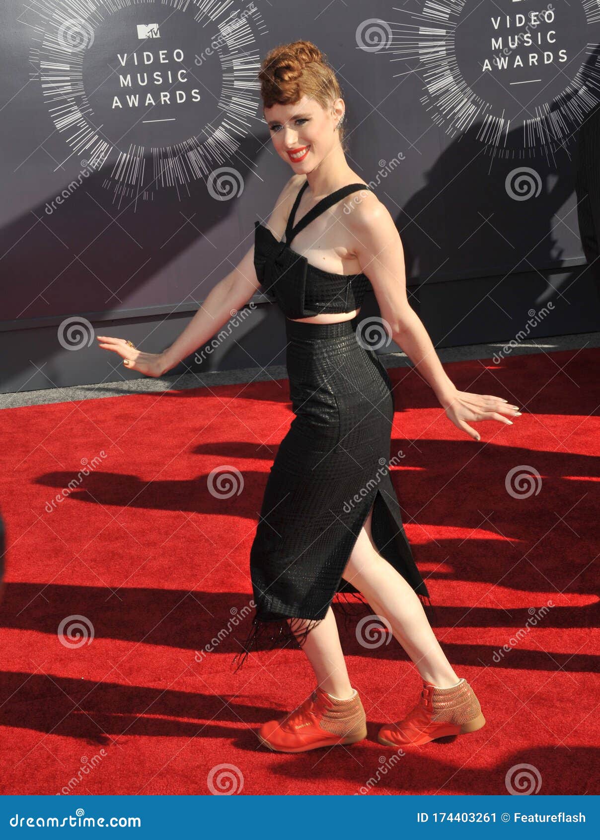 Kiesza Редакционное Фото. Изображение Насчитывающей Длина - 174403261