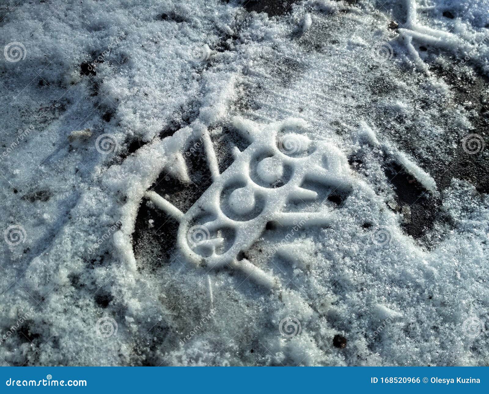 KIEV, UKRAINE - January 07, 2019: Imprint of ECCO Shoes on the Snow. One  Clearly Defined Footprint of Shoes or Boots in the Snow. Stock Photo -  Image of closeup, outdoor: 168520966