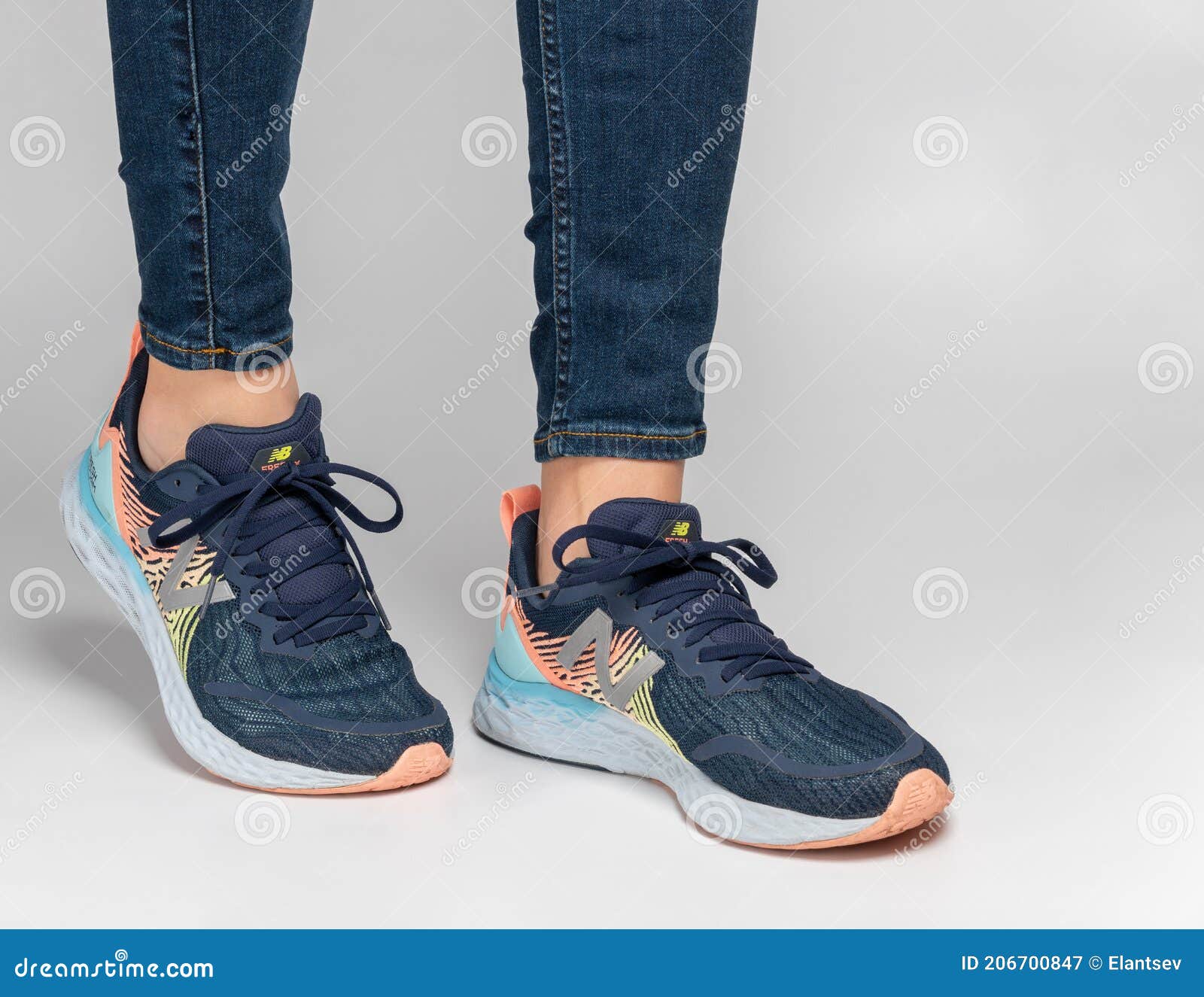 new balance running shoes with jeans