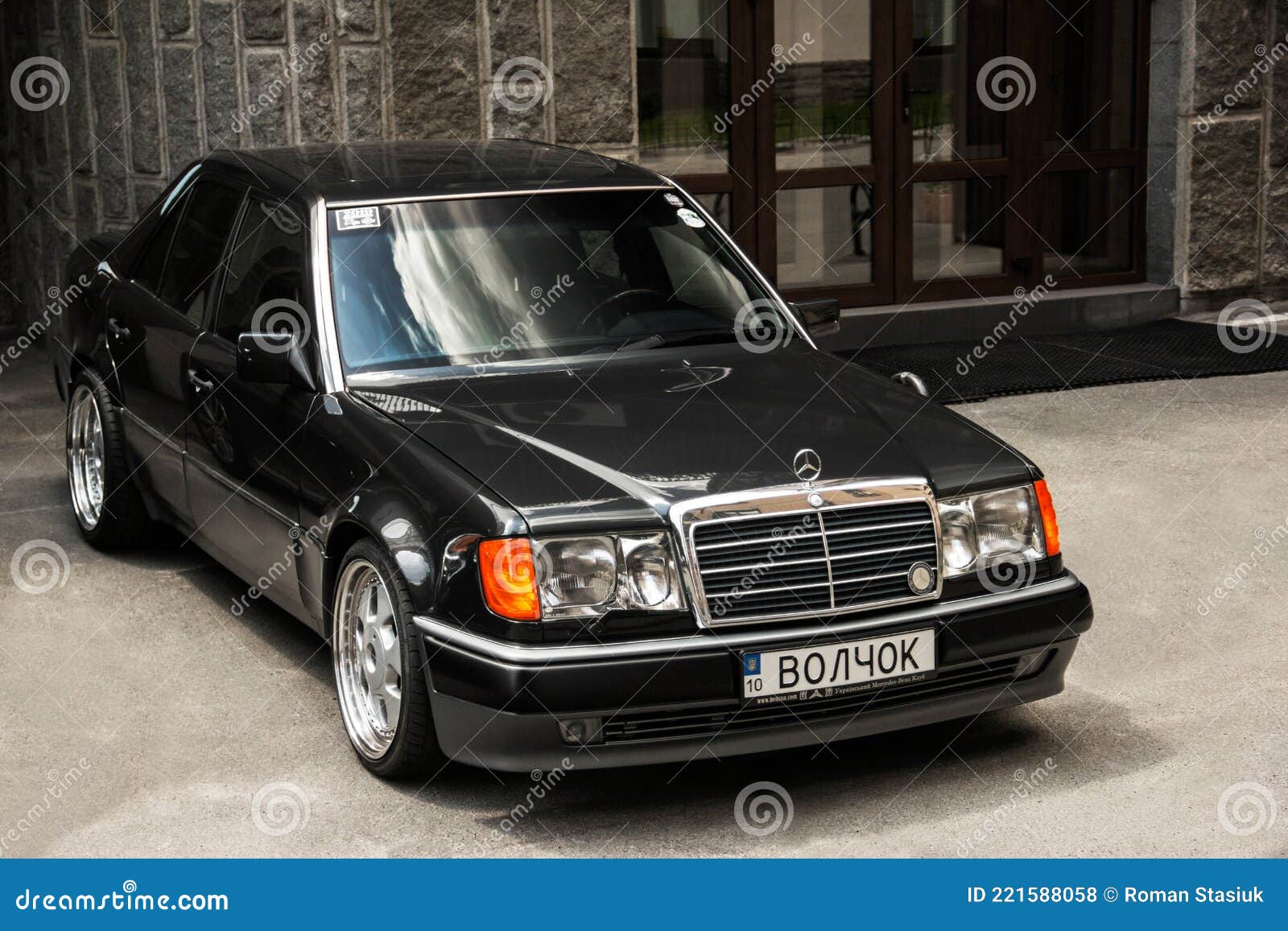 2003 MercedesBenz E500