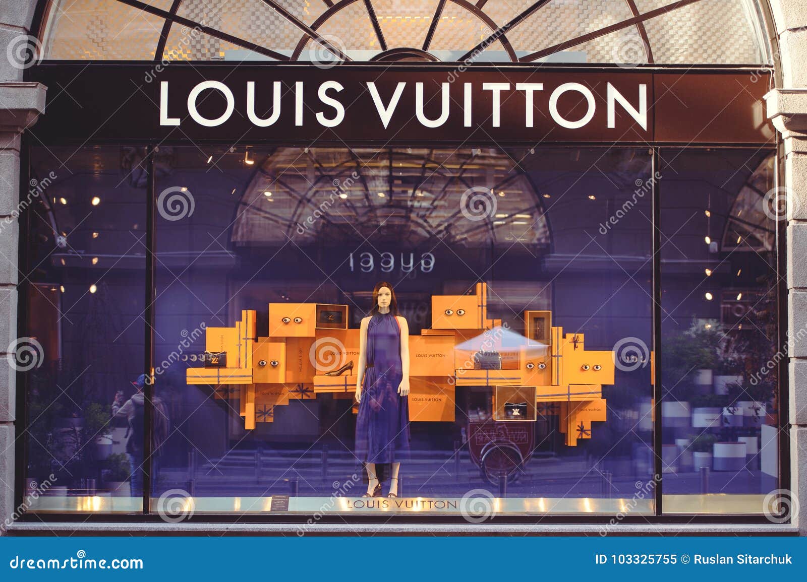 Budapest Hungary11172017 Louis Vuitton Shop Window Stock Photo 758848825