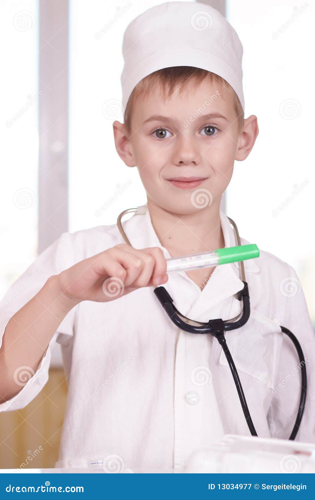 Kind stockbild. Bild von kind - 13034977