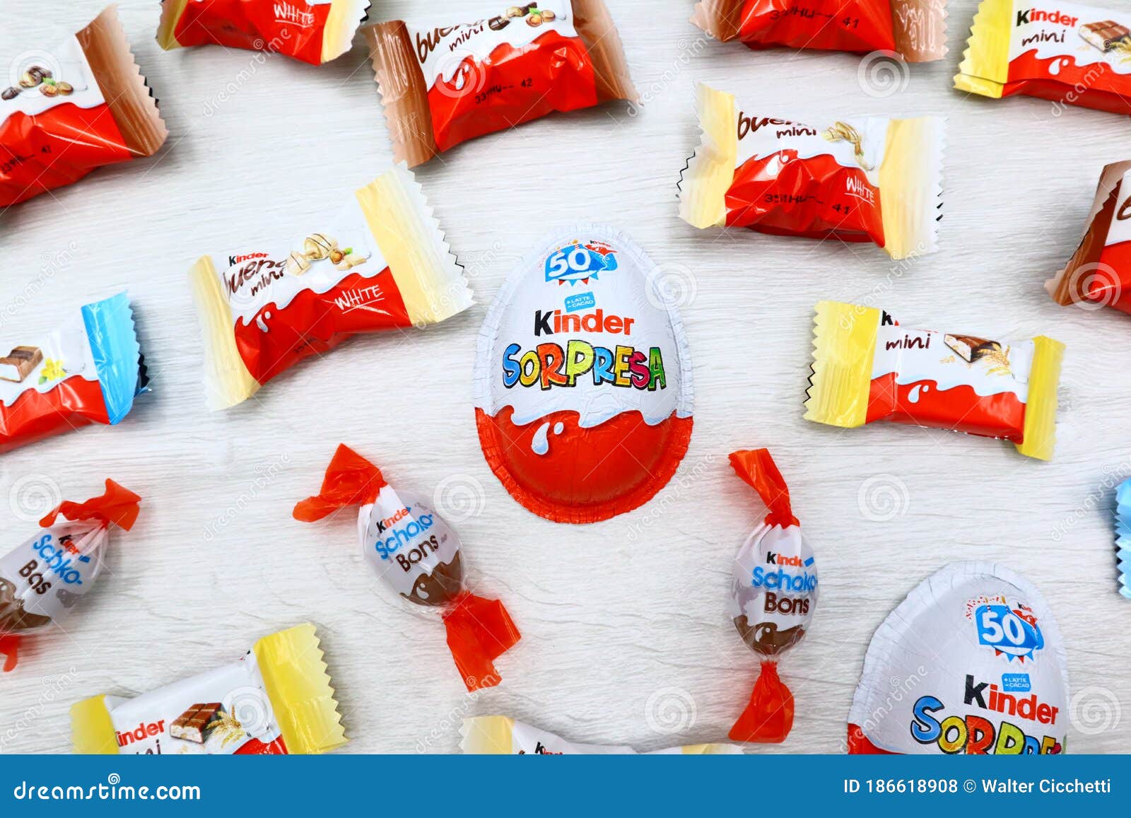 Kinder Surprise and Kinder Mini Chocolates in Italy by Ferrero Editorial Photo - Image of confection, bars: 186618908