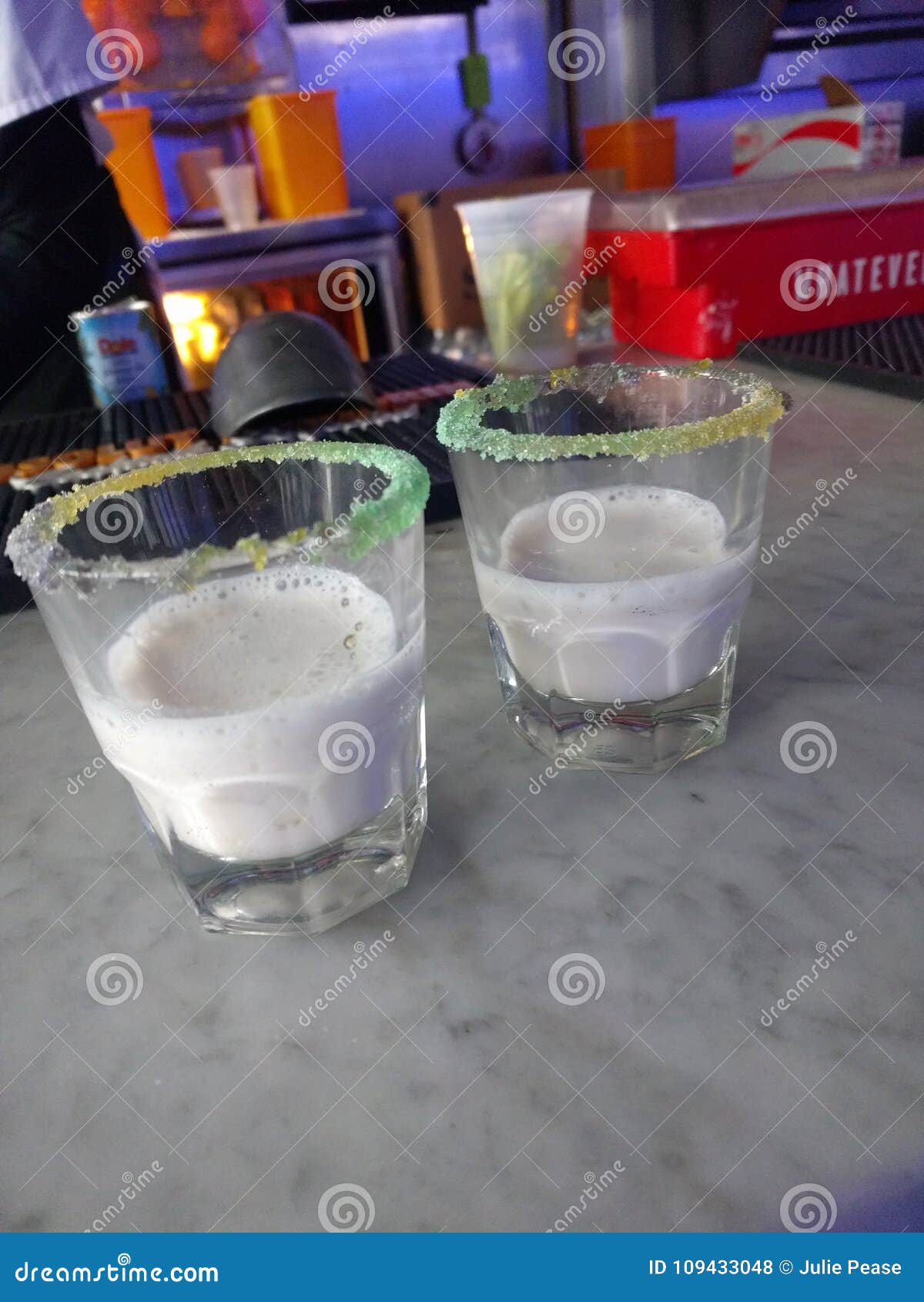 King cake shots editorial stock photo. Image of cake 109433048