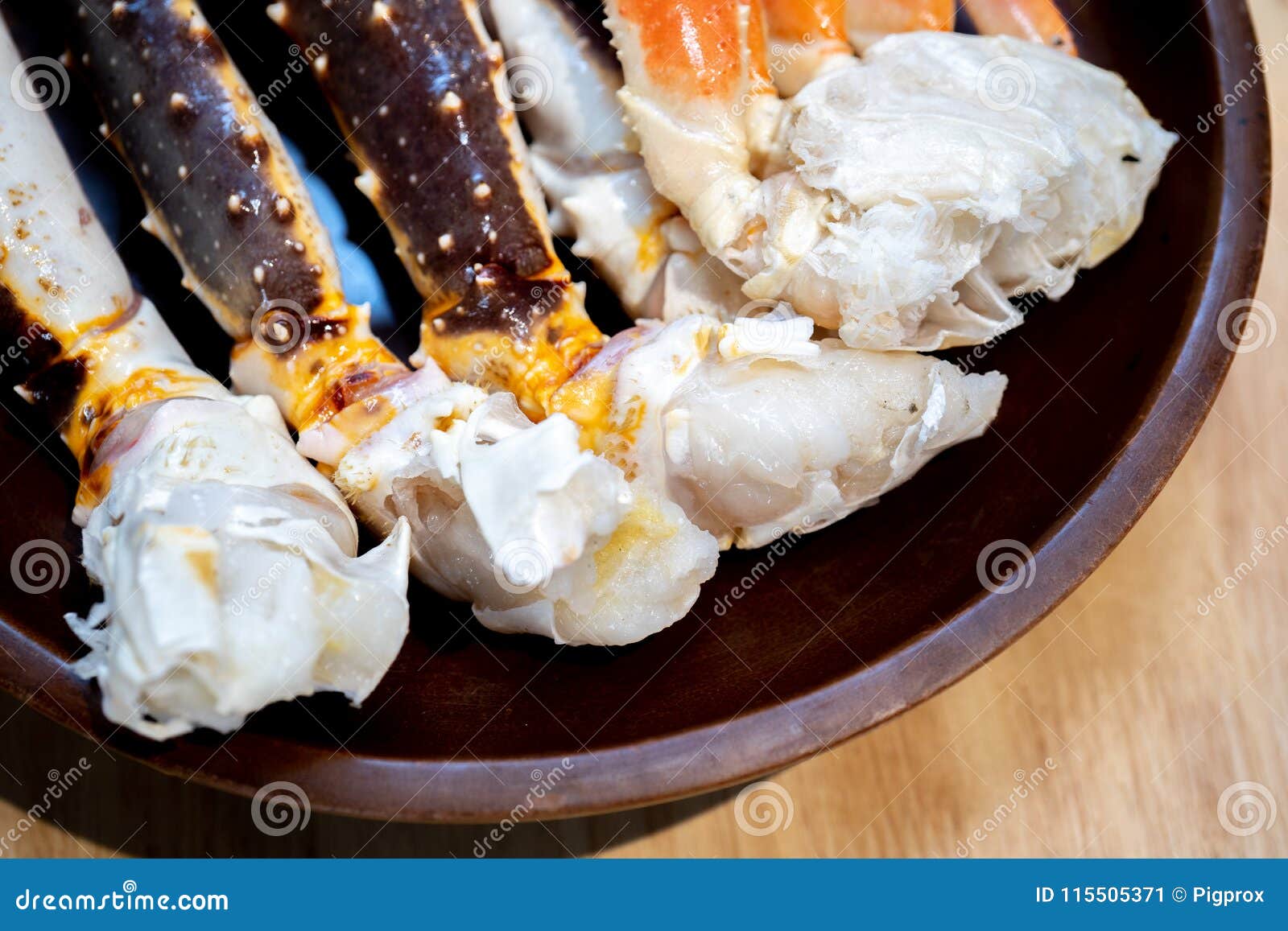 King Crab Legs on Plate from Japan. Stock Image Image of orange, crab