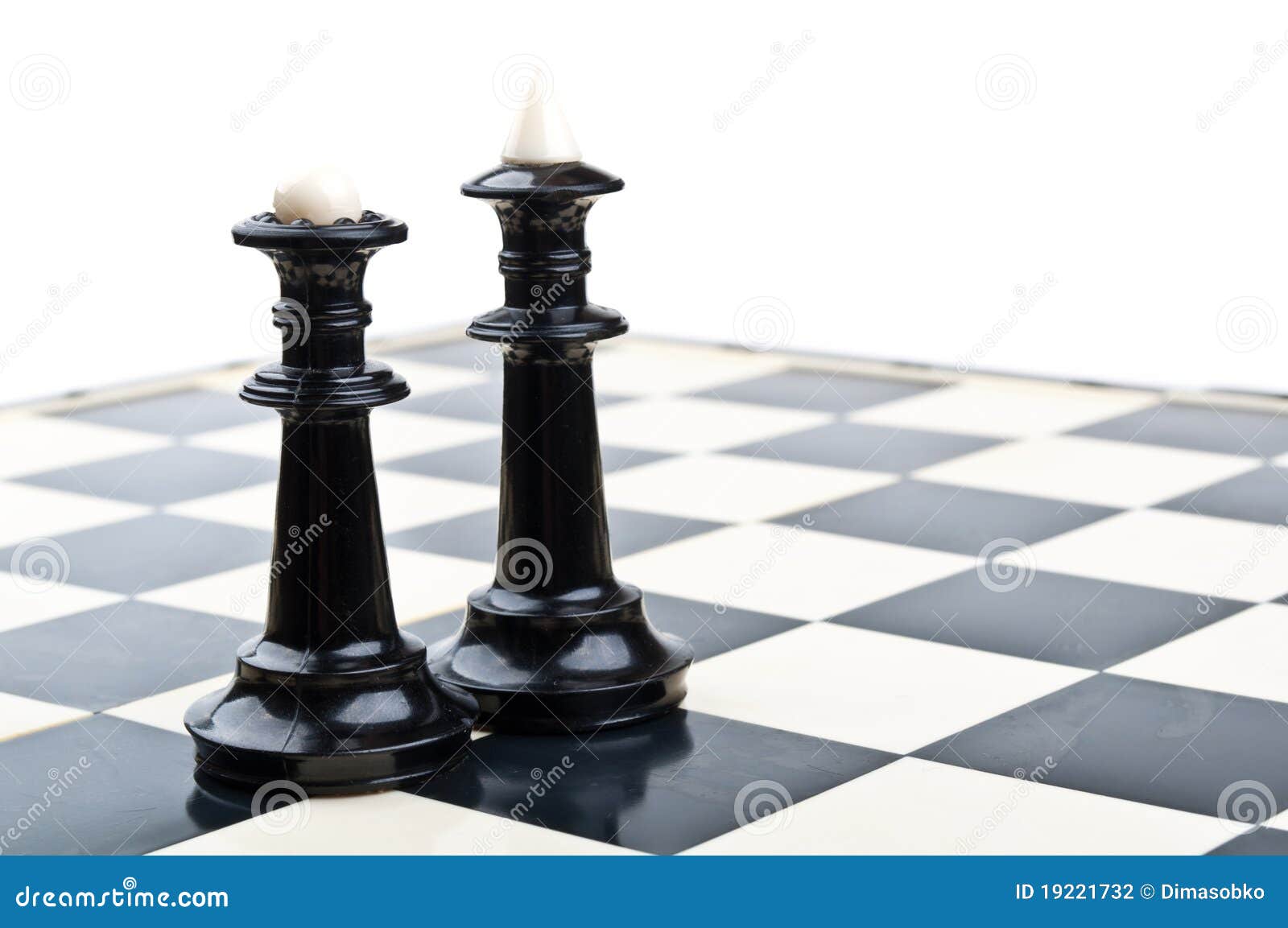 32,900+ Chess King And Queen Stock Photos, Pictures & Royalty-Free Images -  iStock