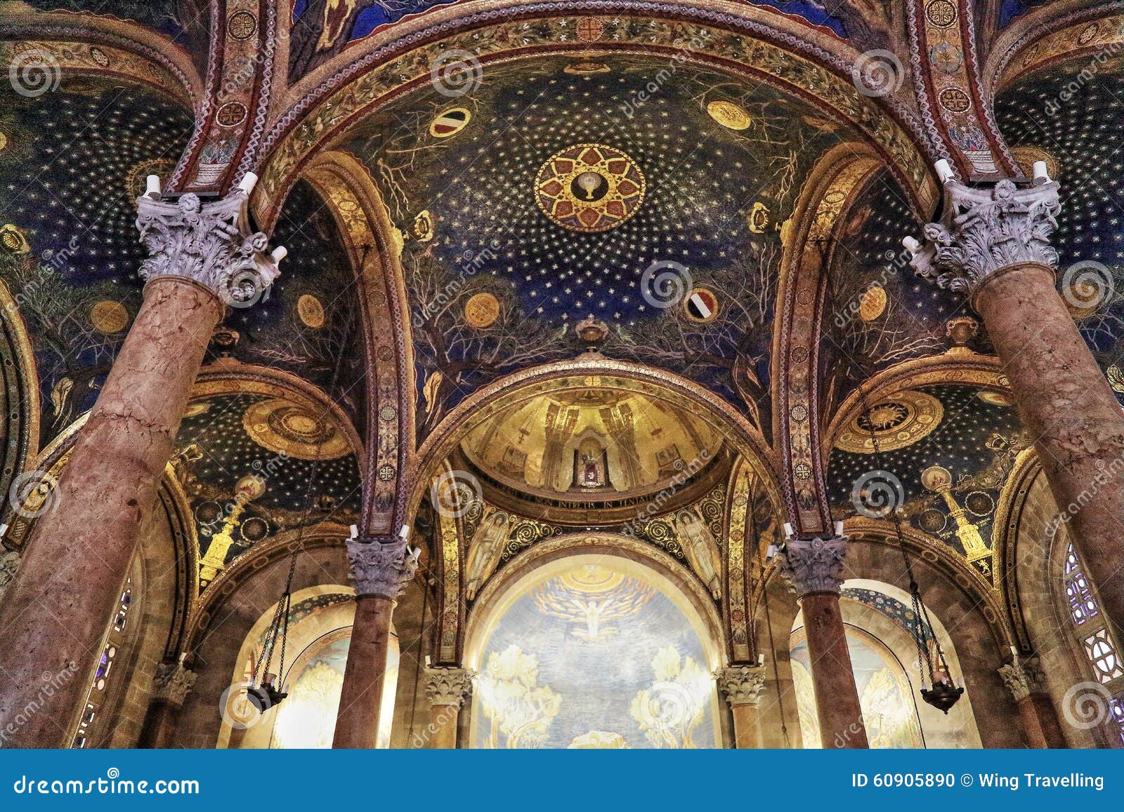 Kirche Aller Nationen (Basilika Der Qual) Stockfoto Bild von gebet