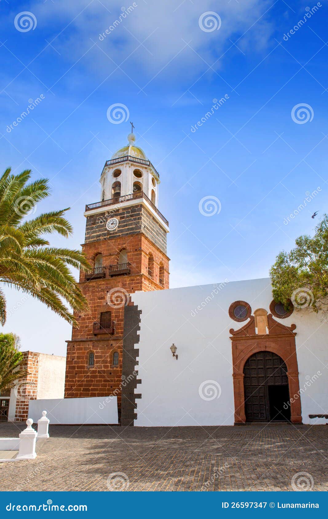 Kirche Lanzarote Teguise Nuestra Senora de Guadalupe in den Kanarischen Inseln