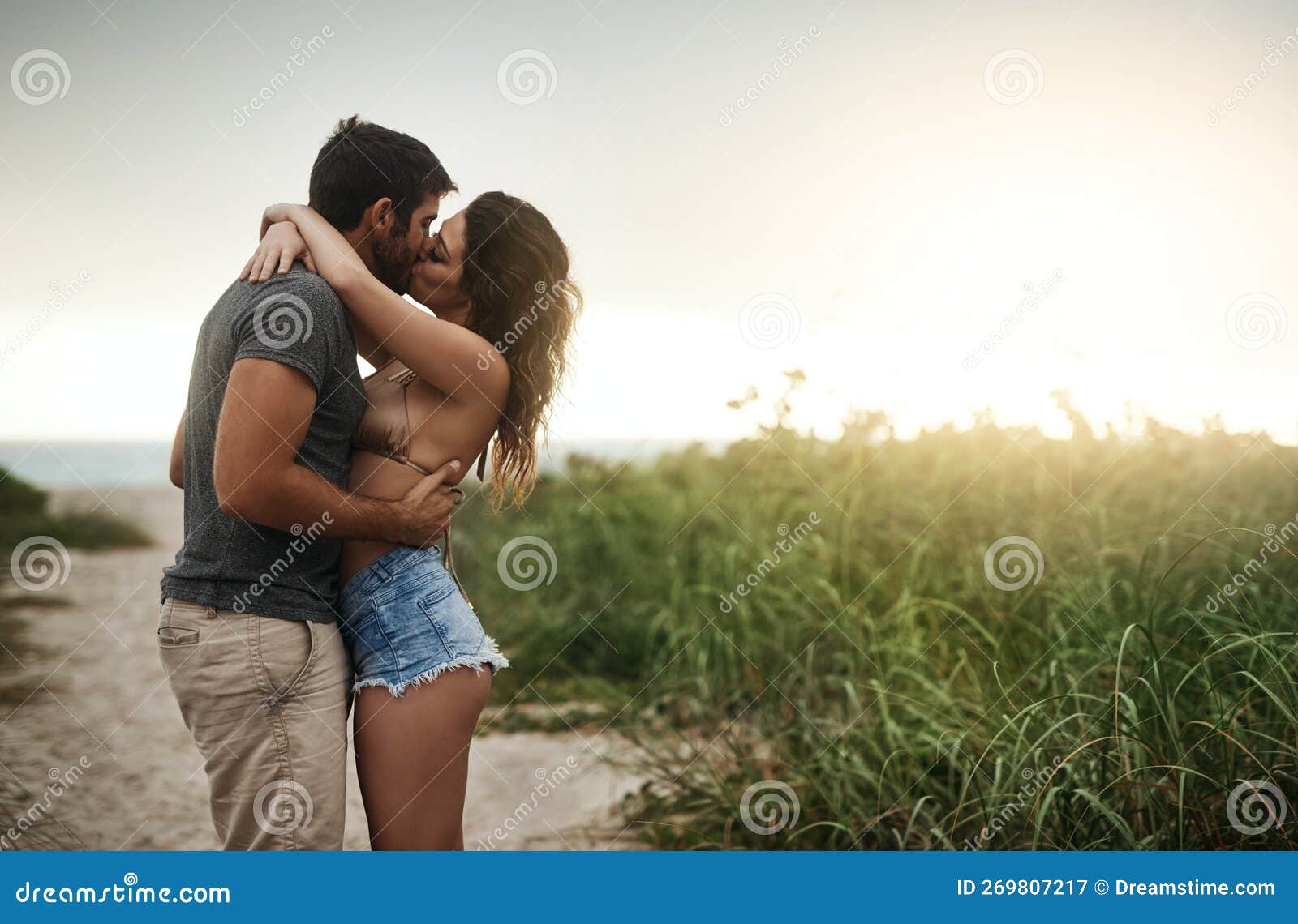 How to Kiss Better - 25 Most Effective Tips to Try Out - Marriage.com