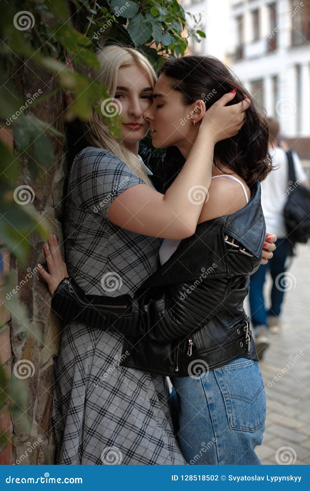 Lesbians Kiss Each Other