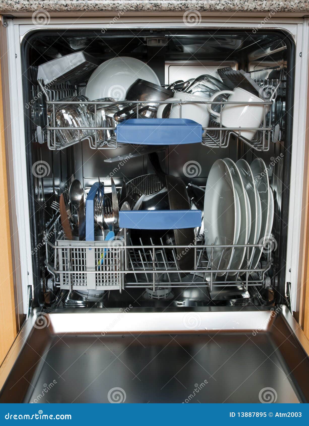 kitchen dishwasher
