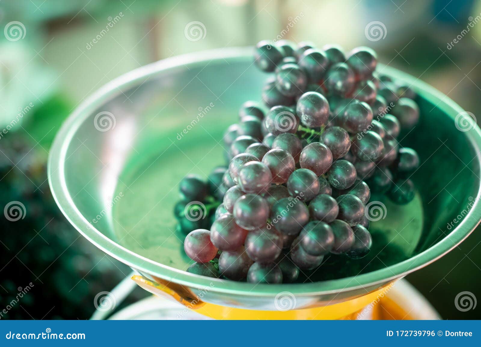 Kitchen Scales with Bunch of Fresh Seedless Grape Stock Photo Image