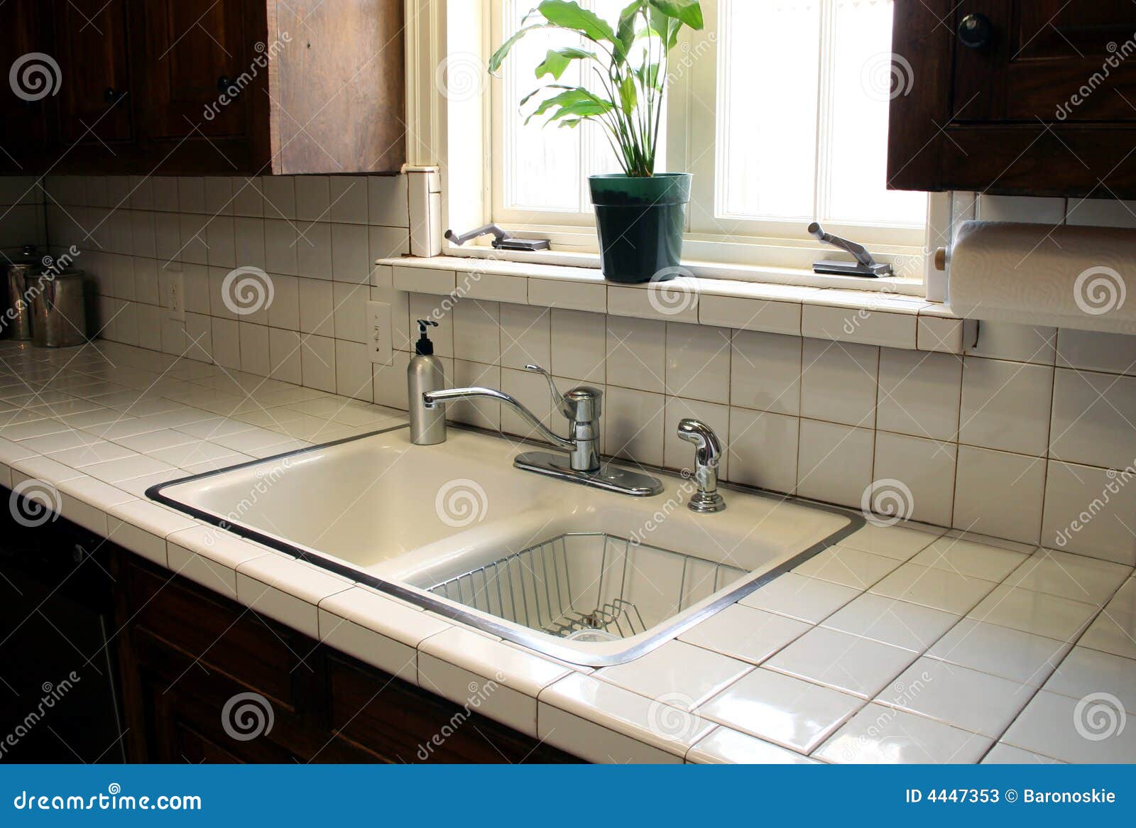 kitchen sink 2