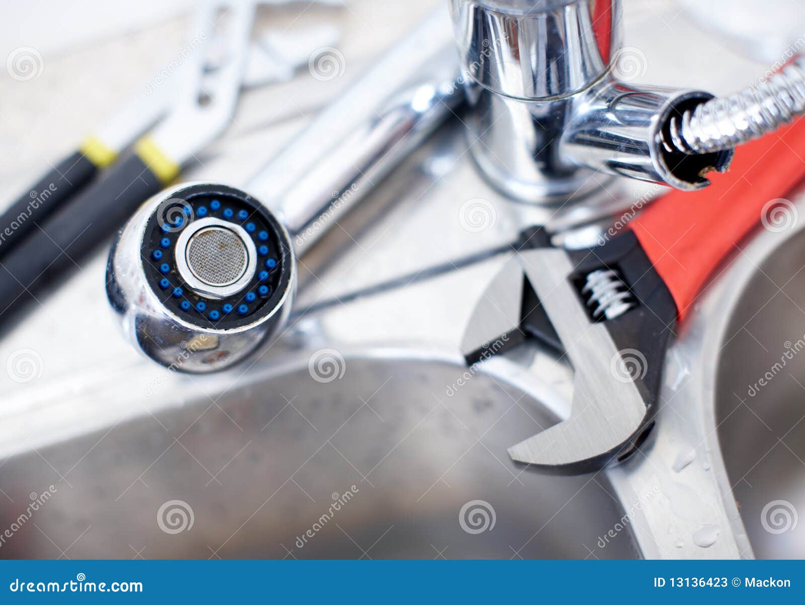kitchen sink spanner wrench