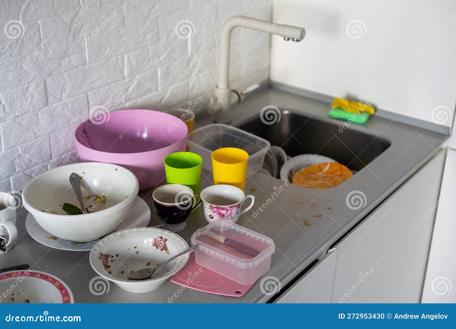 Kitchen Utensils Need a Wash Stock Photo Image of chaos, faucet 272953430