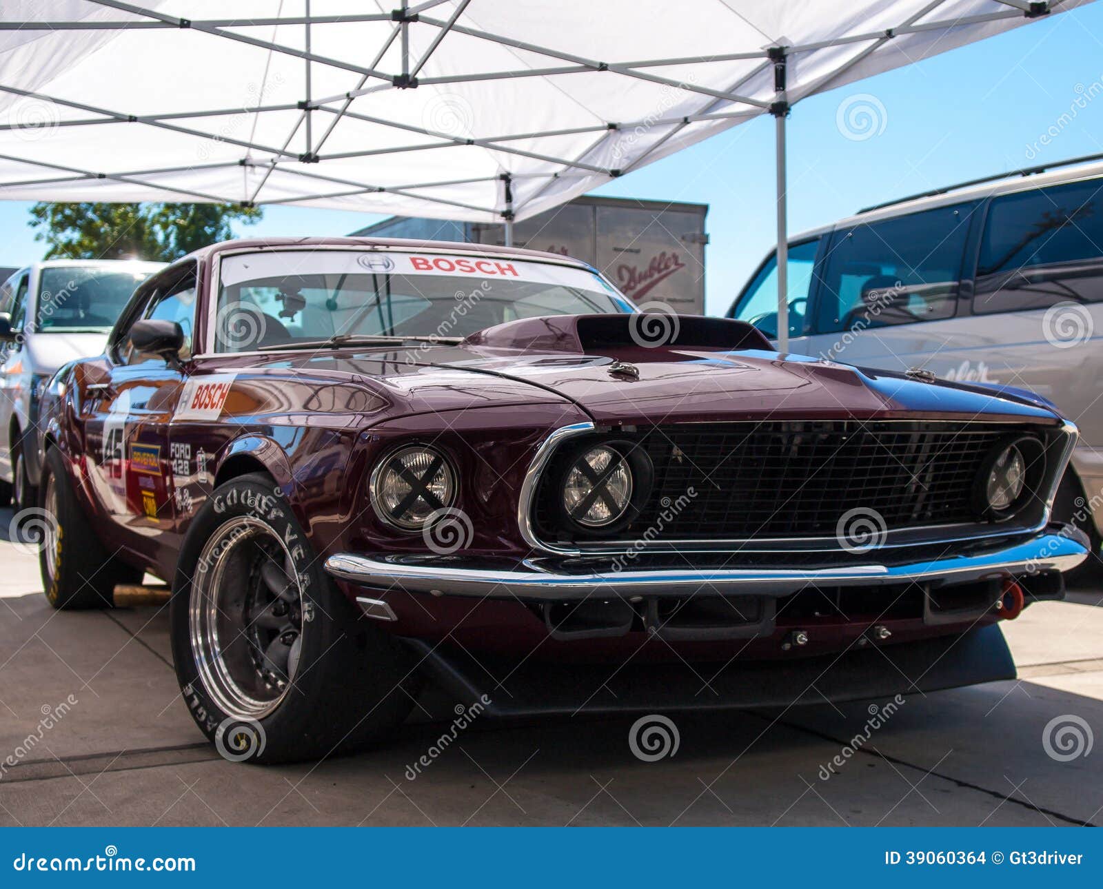 Klassieke Ford Mustang-raceauto Redactionele Stock Afbeelding - Image ...