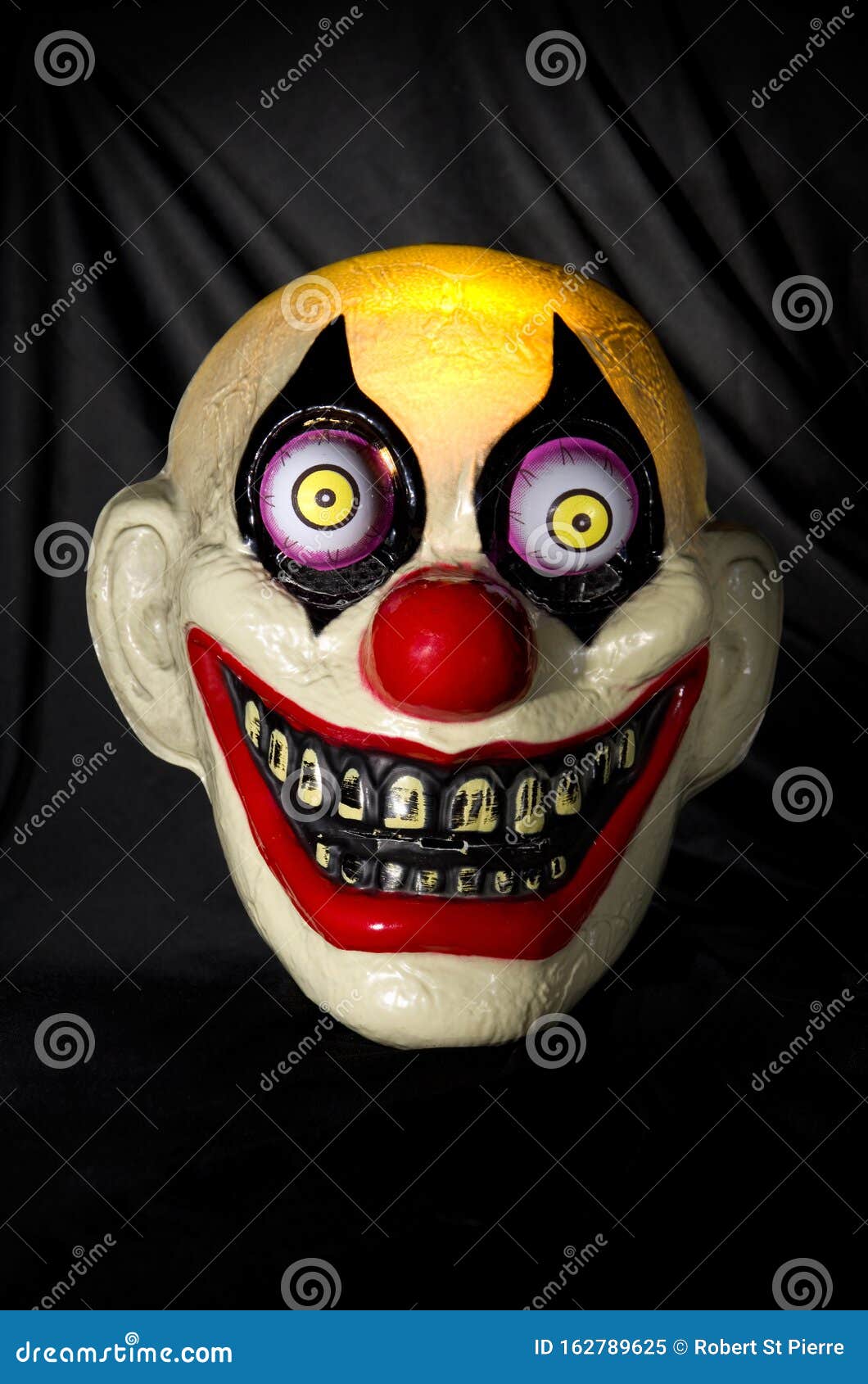 leerboek broeden Verhandeling Kleurig Eng Ugly Clown Masker Op Donkere Achtergrond Stock Afbeelding - Image of gezichts, vermaak: 162789625 leerboek broeden Verhandeling Kleurig Eng Ugly Clown Masker Op Donkere Achtergrond Stock Afbeelding - Image of gezichts, vermaak: 162789625