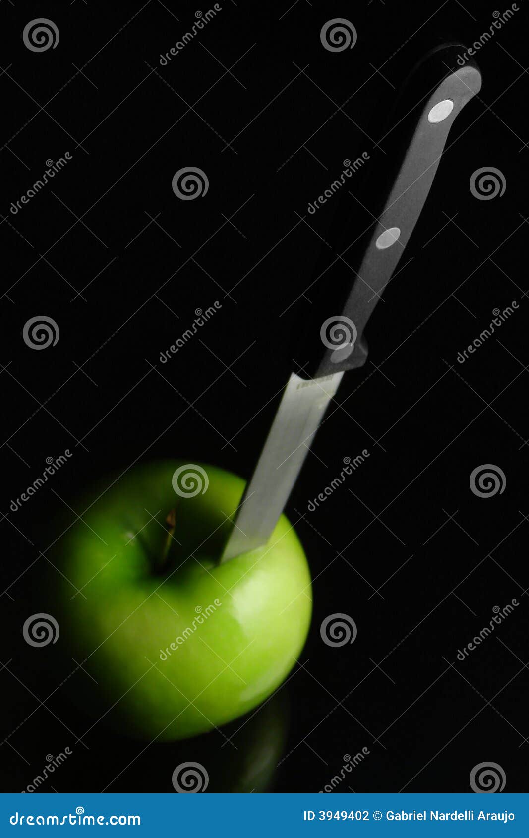 Knife and apple stock photo. Image of cooking, apples 3949402