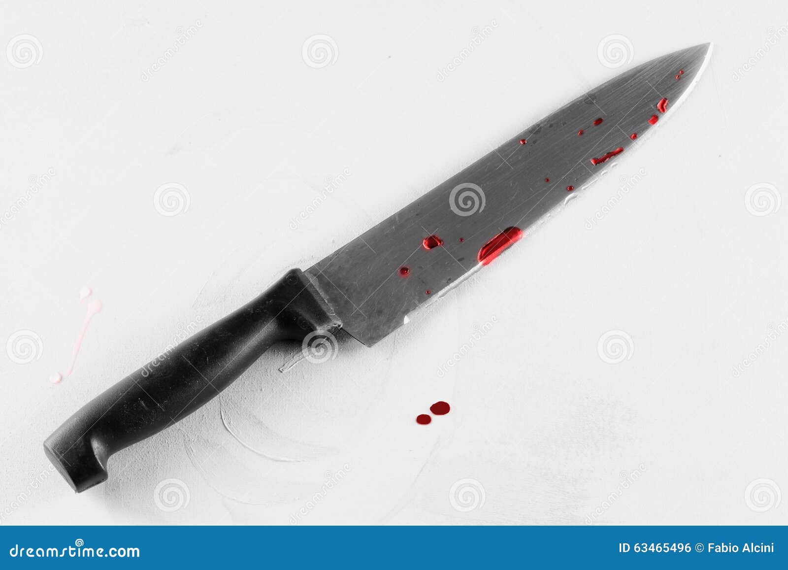 Ерофеев кровь на клинке читать полностью. Окровавленный кухонный нож.