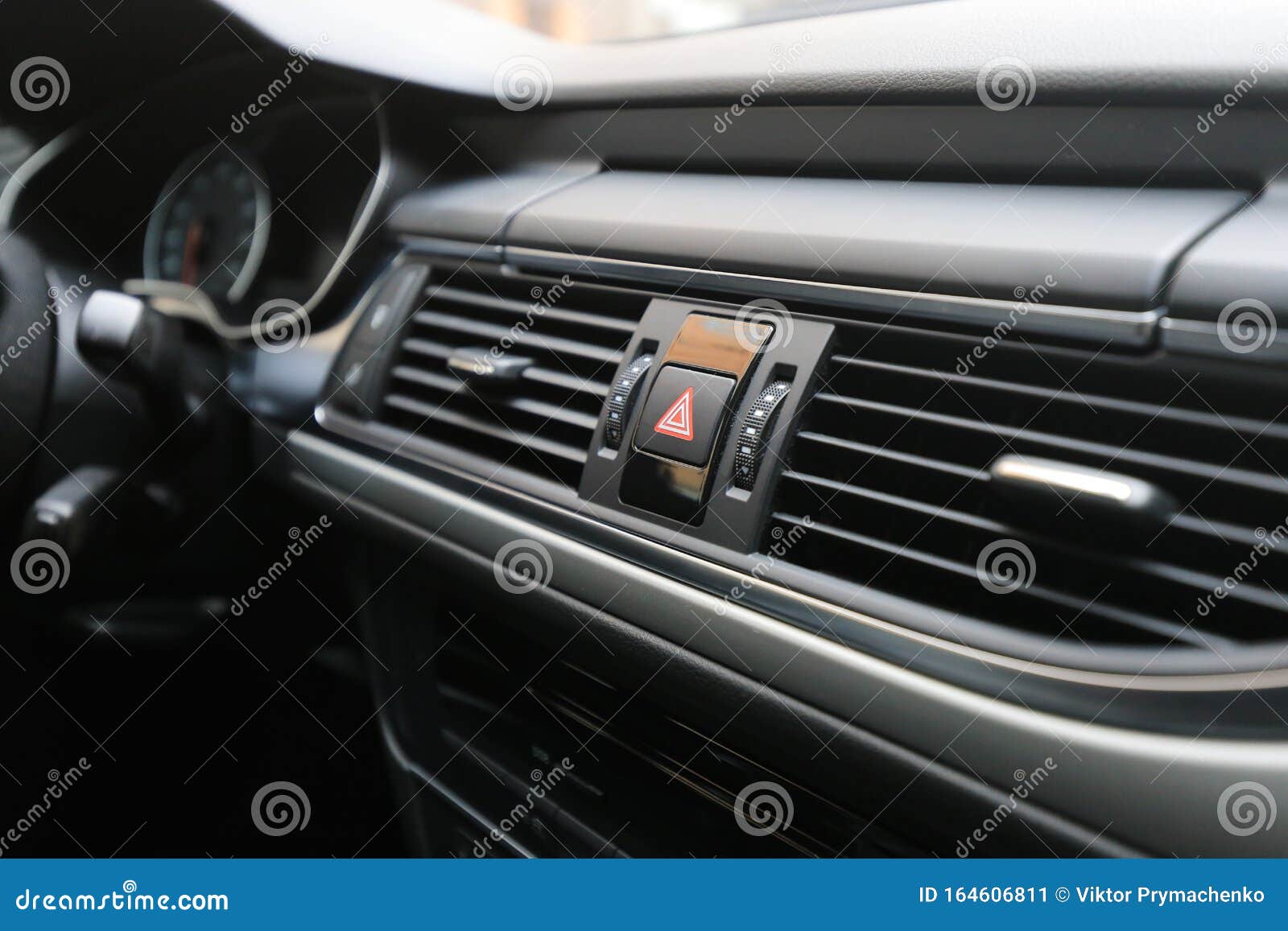 rammelaar realiteit opschorten Knop Voor Gevarenverlichting in De Auto Stock Afbeelding - Image of  dashboard, schakelaar: 164606811