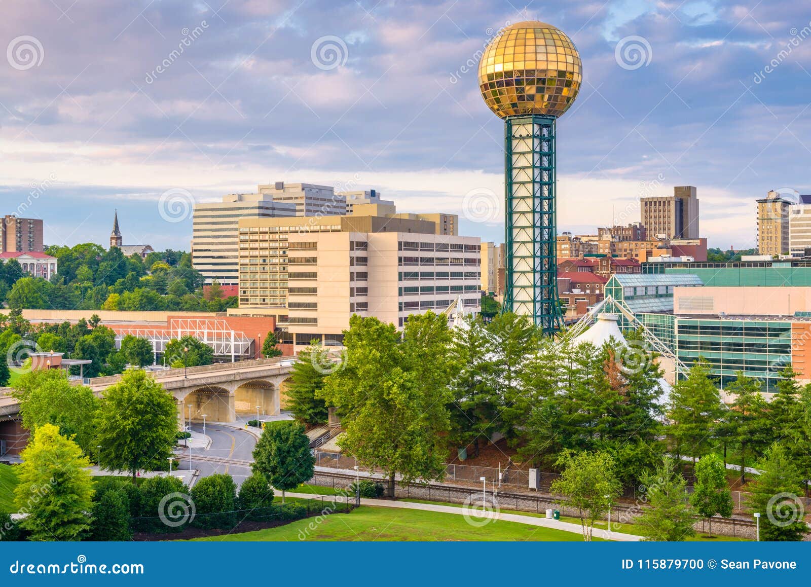 knoxville, tennessee, usa skyline