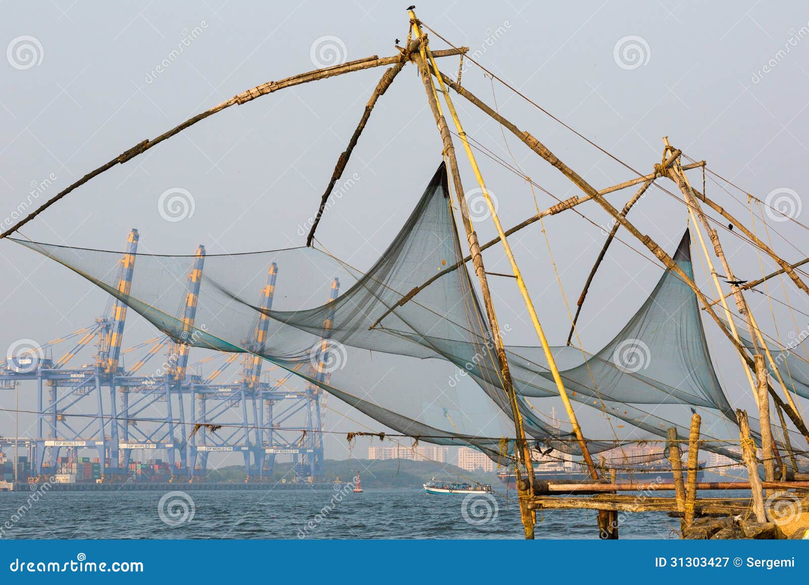 Kochi Indien Chinesische Fischernetze Stockbild Bild Von Chinesische Fischernetze