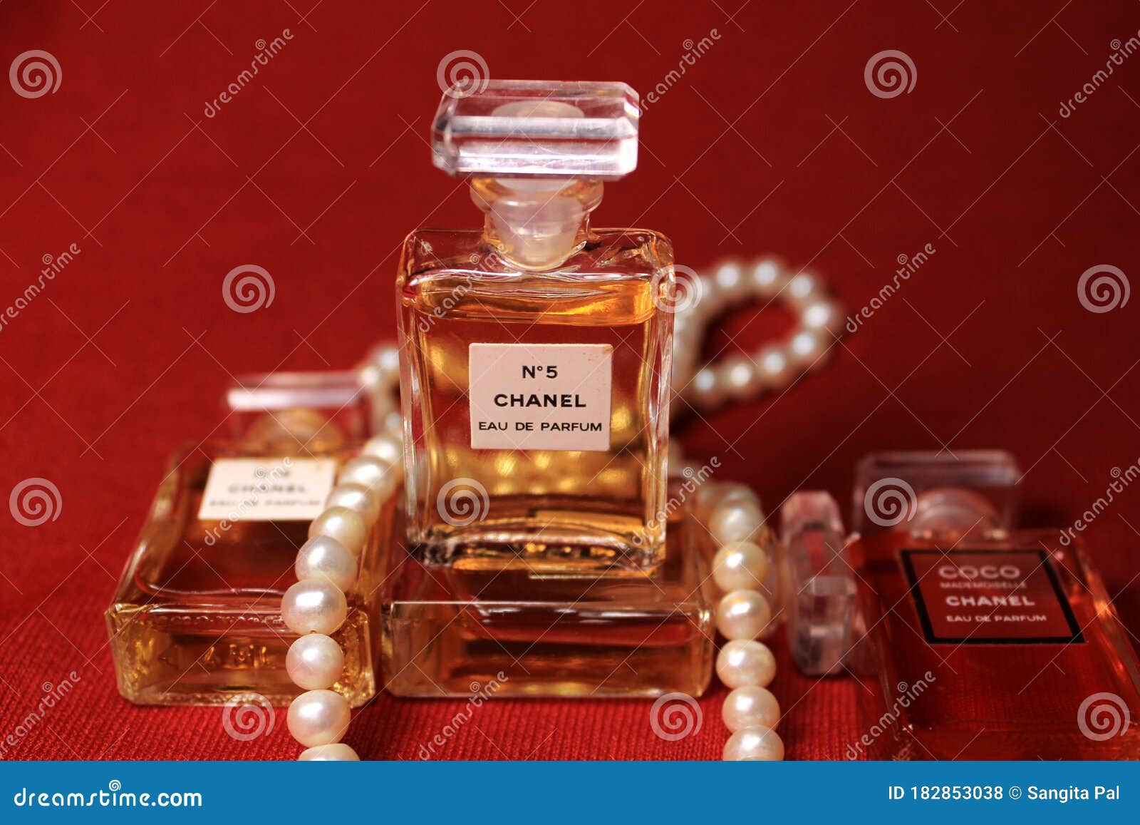 Chanel No. 5 Eau de Parfum to Release in Red