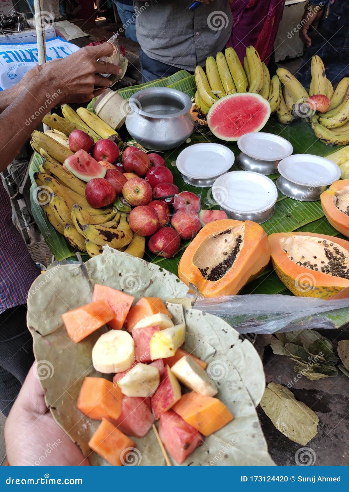 Kolkata street food editorial image. Image of evening - 173124420