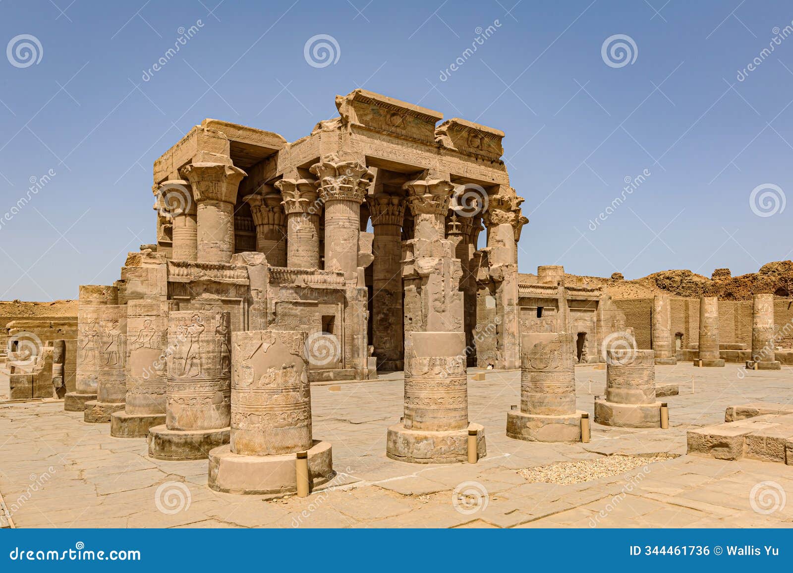 kom ombo temple: a glimpse into ancient egyptian worship