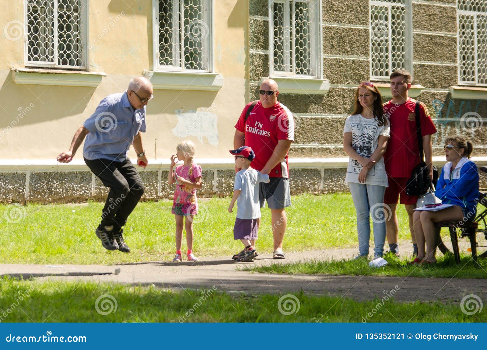 russian old man amateur photo
