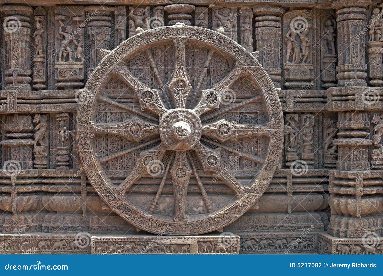 1133 Konark Temple Wheel Images Stock Photos  Vectors  Shutterstock