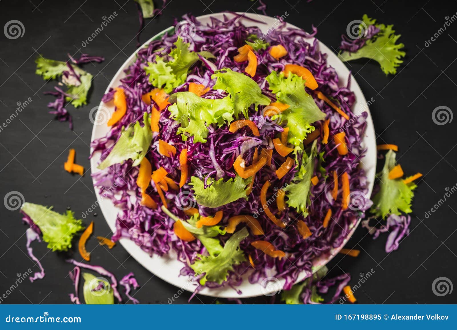 Kopfsalat Mit Glockenpfeffer Roter Kohlsalat, Gelegentlich Um Eine ...